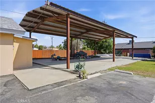 325 McCord Ave, Bakersfield, CA 93308 - Photo 7