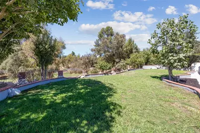 16417 Knollwood Drive, Granada Hills, CA 91344 - Photo 57