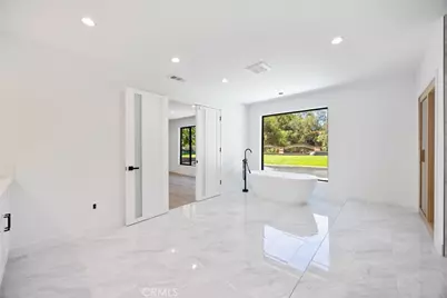 16417 Knollwood Drive, Granada Hills, CA 91344 - Photo 35