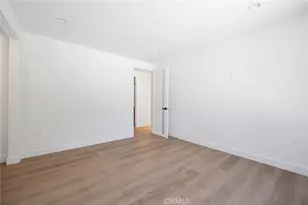 16417 Knollwood Dr, Granada Hills, CA 91344 - Photo 21