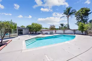 16417 Knollwood Dr, Granada Hills, CA 91344 - Photo 53
