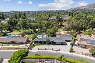 16417 Knollwood Dr, Granada Hills, CA 91344 - Photo 59