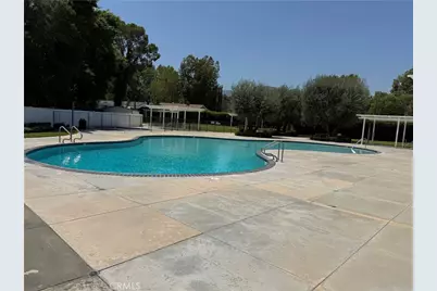 24369 La Glorita, Newhall, CA 91321 - Photo 33