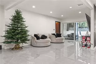 2240 N Parish, Burbank, CA 91504 - Photo 11