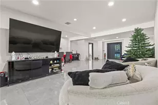 2240 N Parish, Burbank, CA 91504 - Photo 13