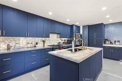 2240 N Parish, Burbank, CA 91504 - Photo 19