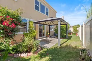15912 Austin Ct, Canyon Country, CA 91387 - Photo 33