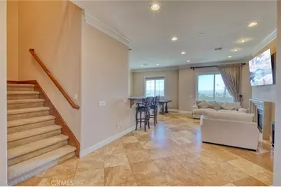 21976 Cortina, Chatsworth, CA 91311 - Photo 9