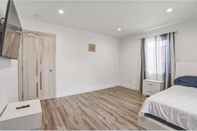6620 Bellaire, Los Angeles, CA 91606 - Photo 15