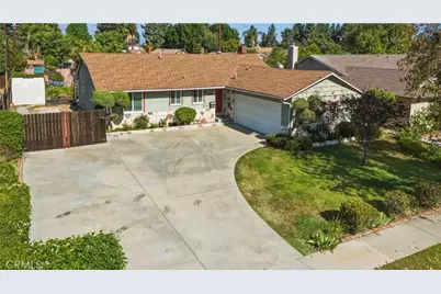 10410 Danube, Granada Hills, CA 91344 - Photo 35