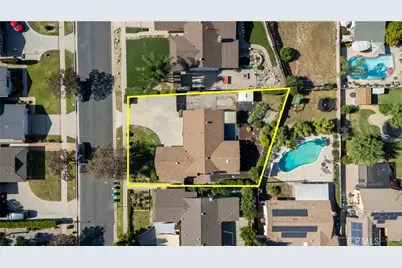 10410 Danube, Granada Hills, CA 91344 - Photo 37