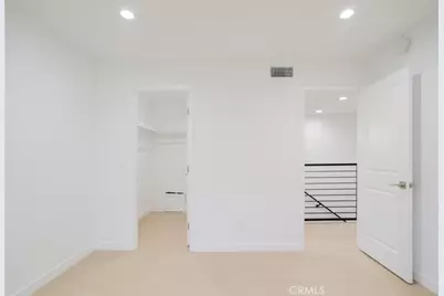 8740 Willis Avenue #6, Panorama City, CA 91402 - Photo 37