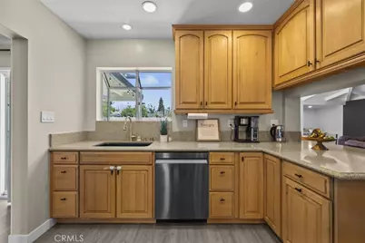 17441 Rayen Street, Sherwood Forest, CA 91325 - Photo 15