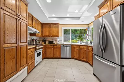 10637 Sylvia Avenue, Porter Ranch, CA 91326 - Photo 11