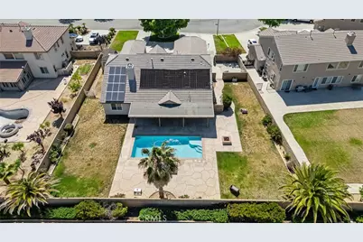 41530 Yew, Lancaster, CA 93536 - Photo 11