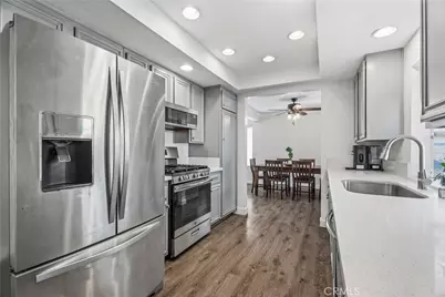 32248 Green Hill, Castaic, CA 91384 - Photo 5
