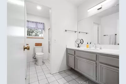 32248 Green Hill, Castaic, CA 91384 - Photo 17