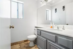 32248 Green Hill, Castaic, CA 91384 - Photo 9