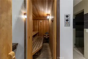 7250 Franklin Ave, Los Angeles, CA 90046 - Photo 27