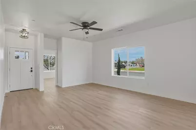 1646 -1646 .5 Clinton Street, Delano, CA 93215 - Photo 13