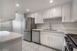 6323 Reseda Blvd, Tarzana, CA 91335 - Photo 5
