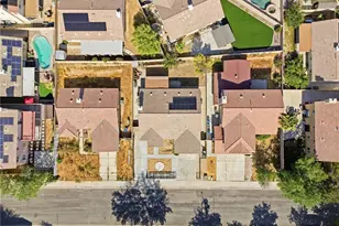 45820 Caledonia Ct, Lancaster, CA 93534 - Photo 31
