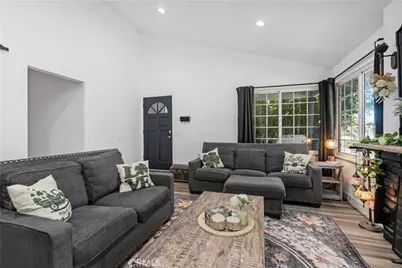 1868 Cloud Court, Simi Valley, CA 93065 - Photo 5