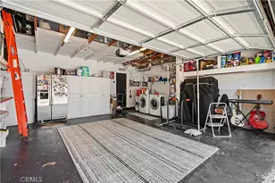1868 Cloud Ct, Simi Valley, CA 93065 - Photo 21