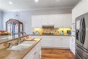 23723 Maple Leaf Ct, Valencia, CA 91354 - Photo 13