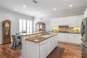 23723 Maple Leaf Ct, Valencia, CA 91354 - Photo 11