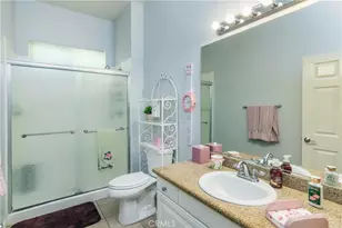 23723 Maple Leaf Ct, Valencia, CA 91354 - Photo 11