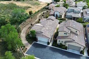 23723 Maple Leaf Ct, Valencia, CA 91354 - Photo 3