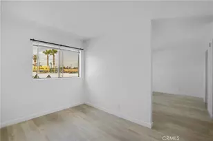 8435 Columbus Ave, North Hills, CA 91343 - Photo 15