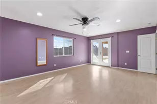 8780 Holly, California City, CA 93505 - Photo 31