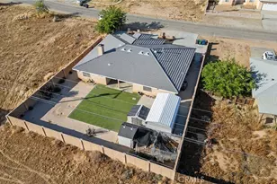 8780 Holly, California City, CA 93505 - Photo 9