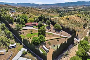 30414 Sloan Canyon, Castaic, CA 91384 - Photo 3