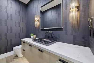 17319 Magnolia Boulevard, Encino, CA 91316 - Photo 17