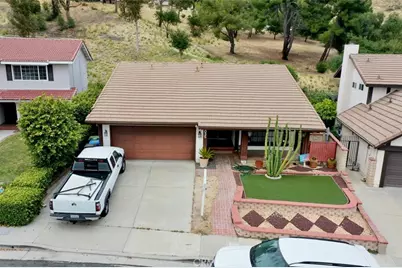 16035 Circle Diamond Road, Los Angeles, CA 91342 - Photo 33