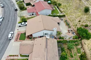 16035 Circle Diamond Rd, Los Angeles, CA 91342 - Photo 35