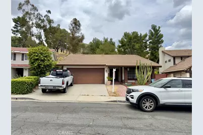 16035 Circle Diamond Road, Sylmar, CA 91342 - Photo 31
