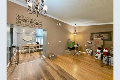 16035 Circle Diamond Road, Sylmar, CA 91342 - Photo 9