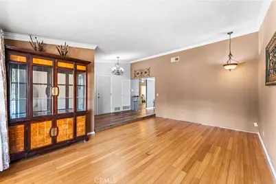 16035 Circle Diamond Road, Sylmar, CA 91342 - Photo 11