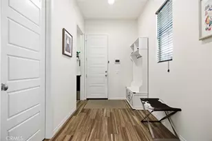 4977 Hydepark Dr, Agoura Hills, CA 91301 - Photo 27