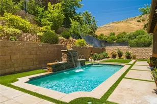 4977 Hydepark Dr, Agoura Hills, CA 91301 - Photo 31