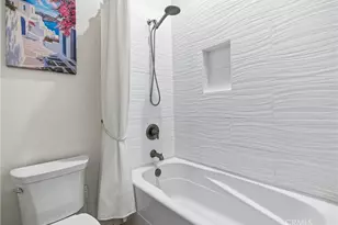 4977 Hydepark Dr, Agoura Hills, CA 91301 - Photo 25