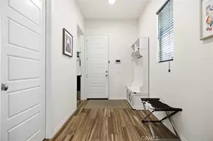 4977 Hydepark Dr, Agoura Hills, CA 91301 - Photo 27