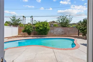 21124 Rosedell, Saugus, CA 91350 - Photo 13
