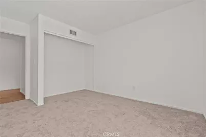 21124 Rosedell, Saugus, CA 91350 - Photo 7
