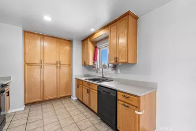 40603 178th Street, Lake Los Angeles, CA 93535 - Photo 13