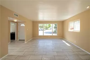 19808 Londelius St, Northridge, CA 91324 - Photo 9